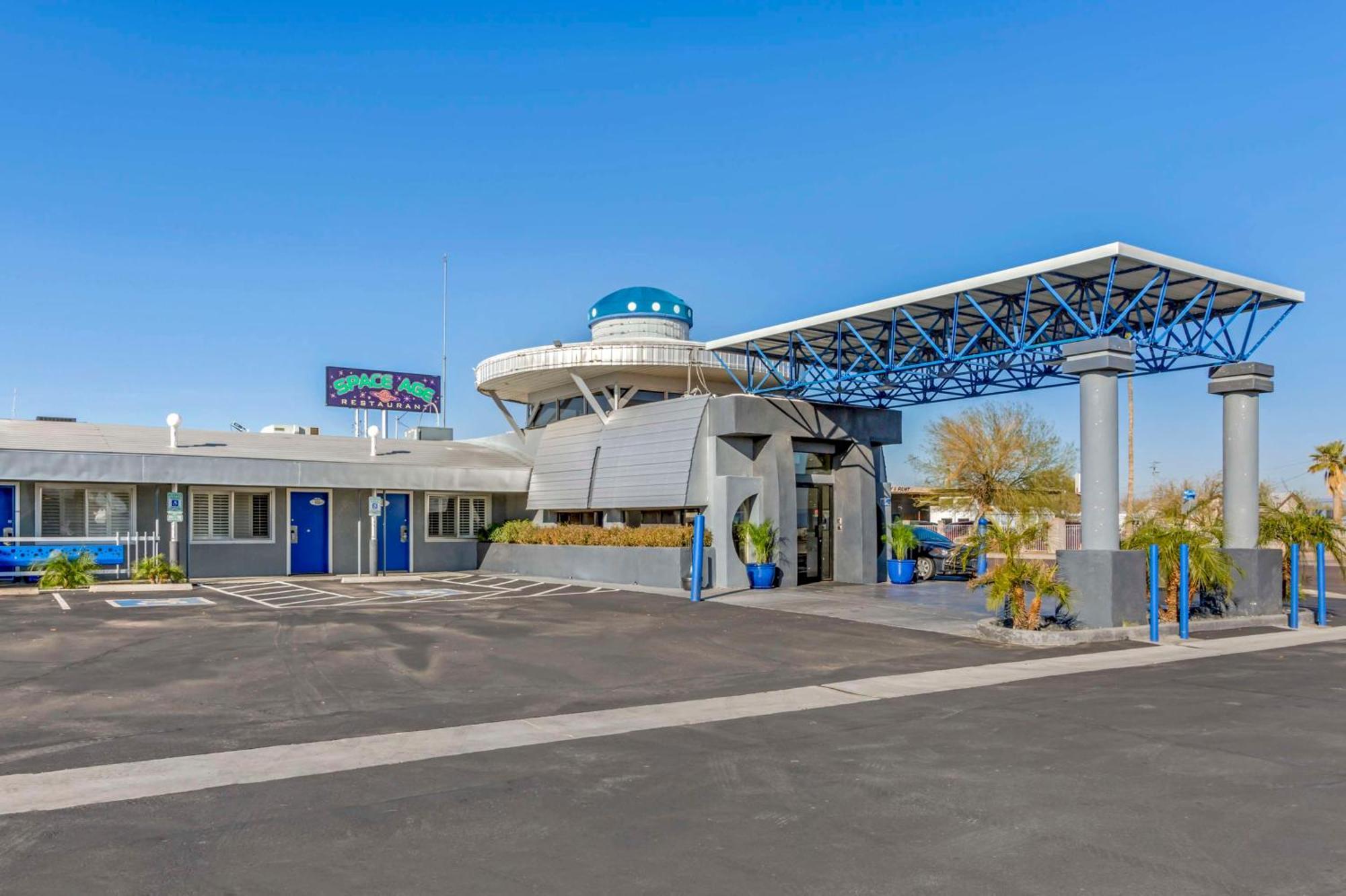 Best Western Space Age Lodge Gila Bend Экстерьер фото