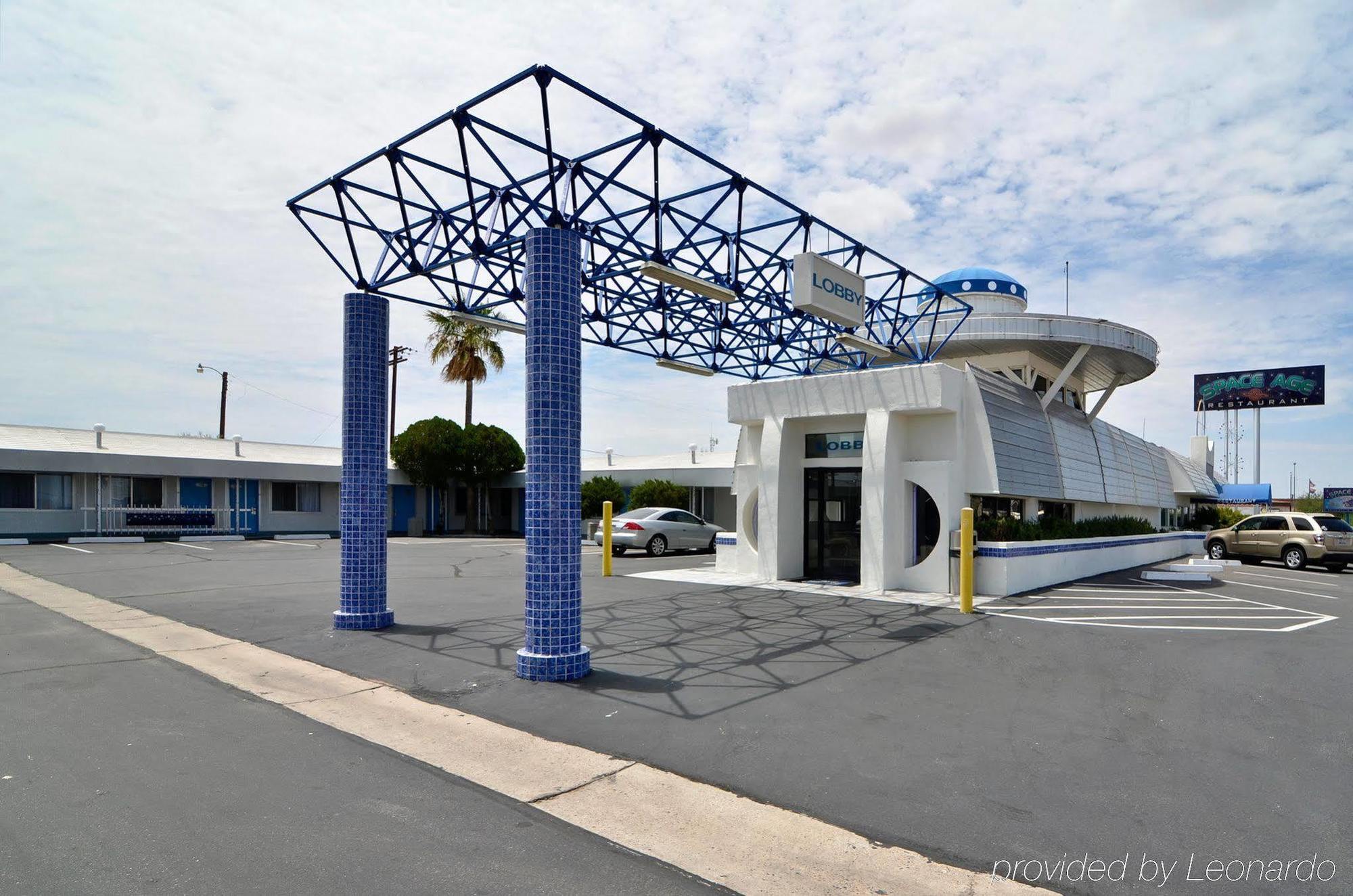 Best Western Space Age Lodge Gila Bend Экстерьер фото